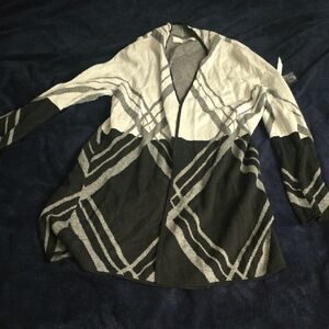 dressbarn Women's Gray and Black Cardigan